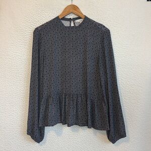 Elegant Gray Patterned Women's Top